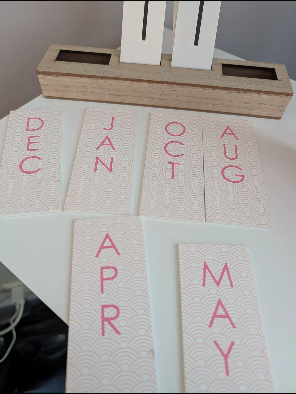 Wooden Tile Calendar - Pink & White